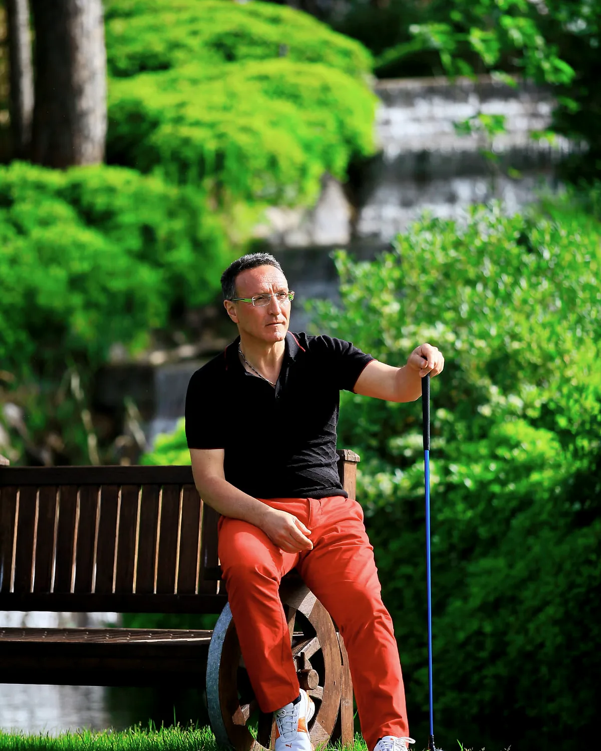 Mahmut Baran with his golf club on the course