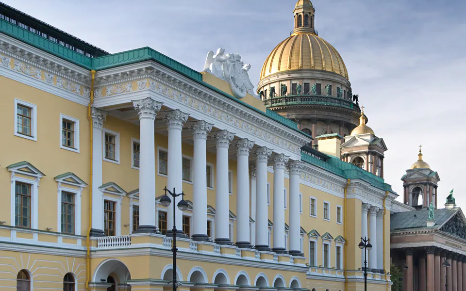 Four Seasons Hotel Lion Palace St. Petersburg — hotel view